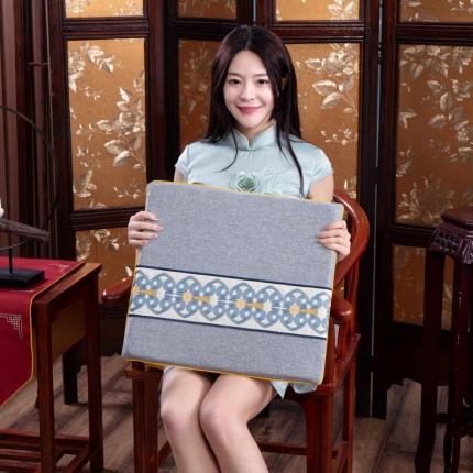 北辰 2021新款棉麻刺绣新中式坐垫红木沙发垫 刺绣中国结-灰色
