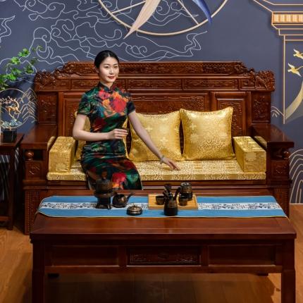 91家纺网 家纺一手货源 找家纺 北辰 2021新款织锦缎沙发垫 石榴花-金