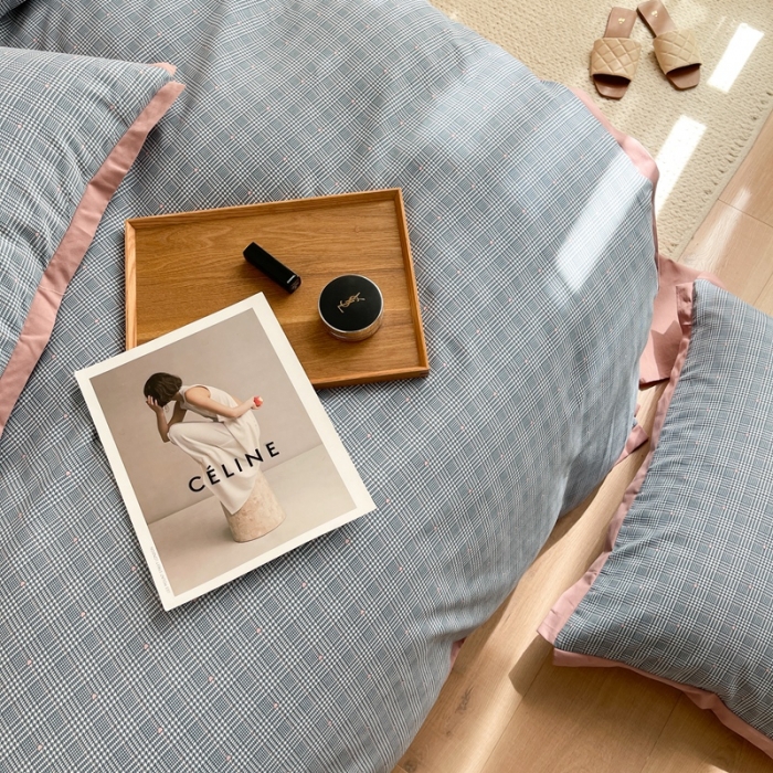 91家纺网 家纺一手货源 找家纺 时年 2021新款全棉生态磨毛飞边款系列四件套 格纹-粉