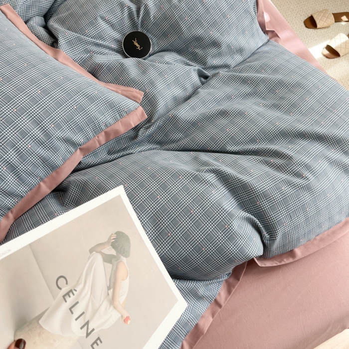 91家纺网 家纺一手货源 找家纺 时年 2021新款全棉生态磨毛飞边款系列四件套 格纹-粉