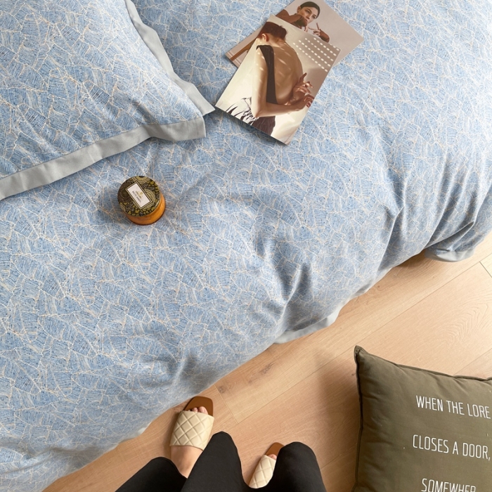 91家纺网 家纺一手货源 找家纺 时年 2021新款全棉生态磨毛飞边款系列四件套 伊索-蓝