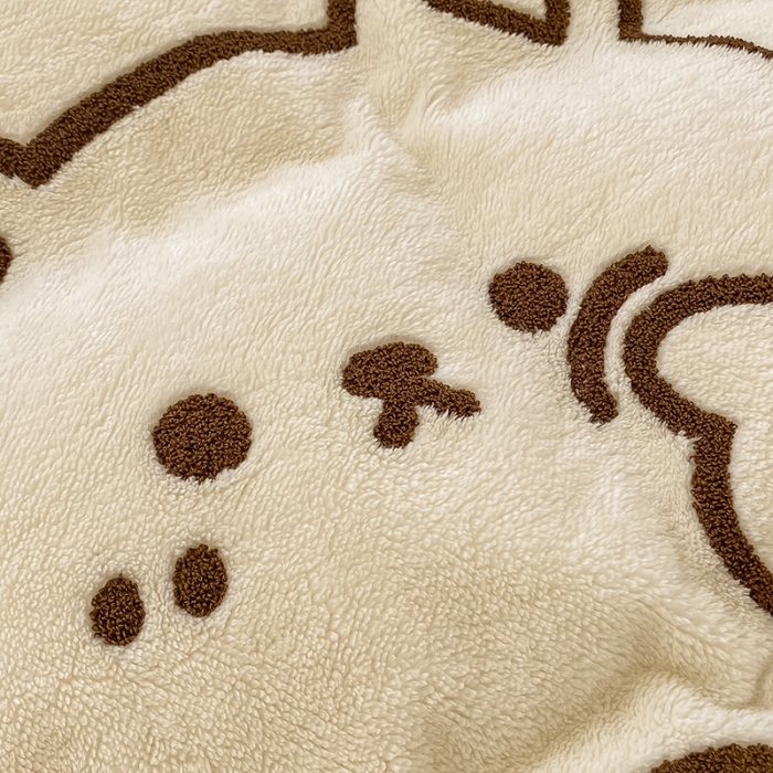 91家纺网 家纺一手货源 找家纺 澳梵2021新款韩国进口泰迪绒大版毛巾绣四件套 戳脸小熊