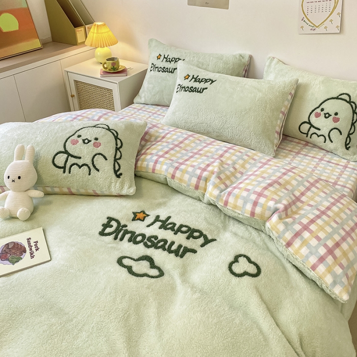 91家纺网 家纺一手货源 找家纺 澳梵2021新款韩国进口泰迪绒大版毛巾绣四件套 恐龙宝贝