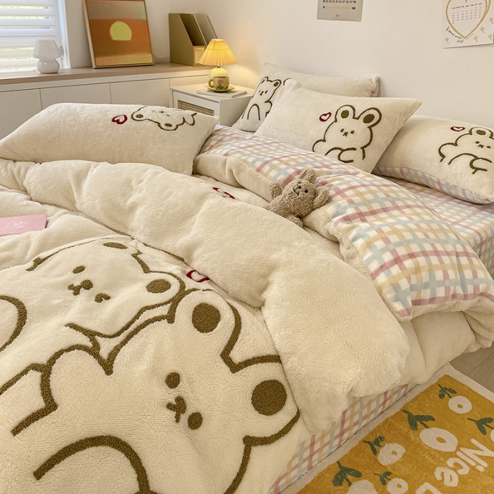 91家纺网 家纺一手货源 找家纺 澳梵2021新款韩国进口泰迪绒大版毛巾绣四件套 小熊小兔