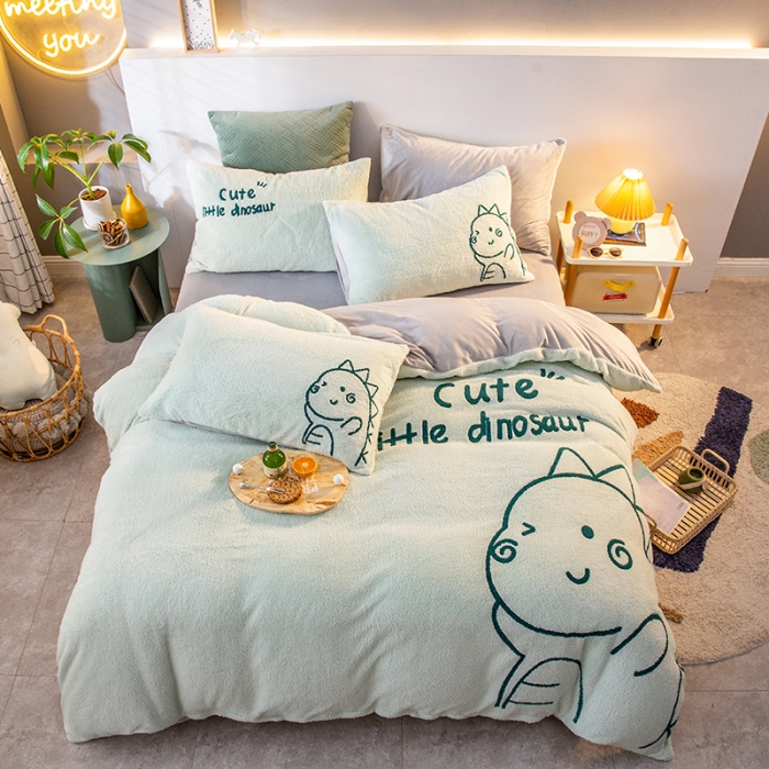 91家纺网 家纺一手货源 找家纺 澳梵2021新款韩国进口泰迪绒大版毛巾绣四件套 小恐龙-豆绿