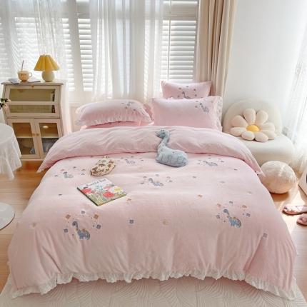 91家纺网 家纺一手货源 找家纺 （总）卡巴伦家纺 2023新款牛奶绒系列四件套-影棚实拍