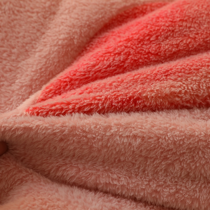 91家纺网 家纺一手货源 找家纺 梦初语 2021加厚保暖雪花绒加羊羔绒冬被子被芯 草莓甜心