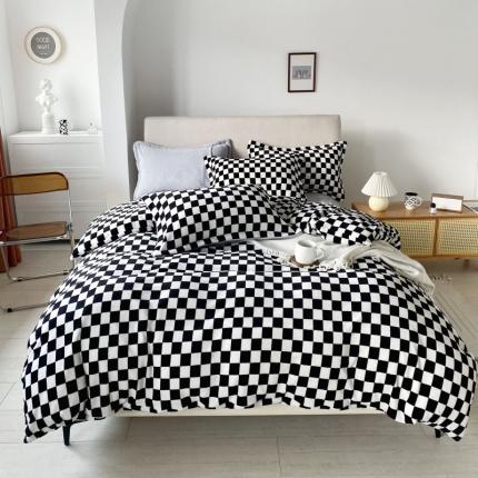 91家纺网 家纺一手货源 找家纺 总棉生活2021新款220g牛奶绒ins风绝绝子棋盘格四件套