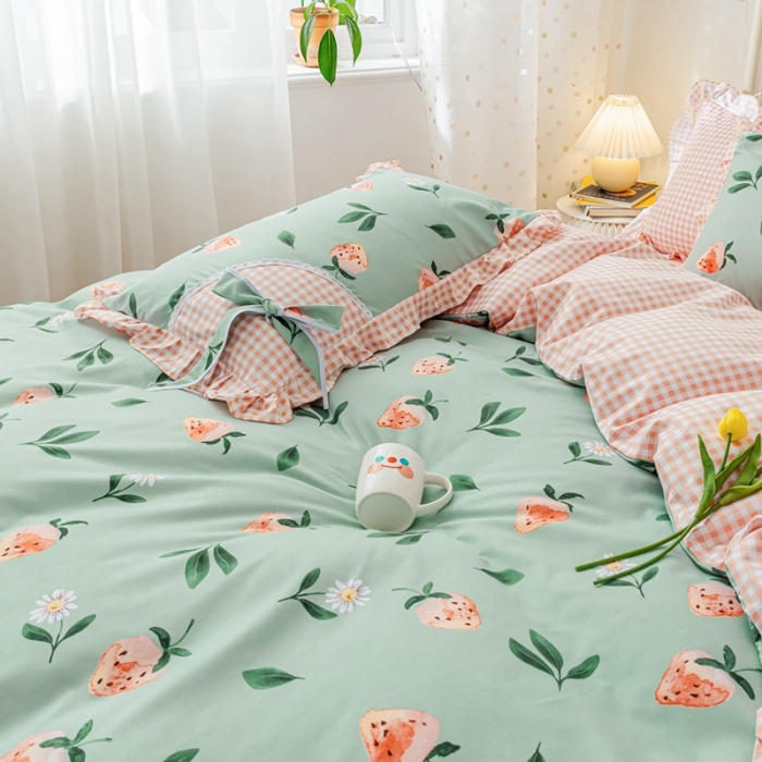 91家纺网 家纺一手货源 找家纺 靓生活 2021新款韩版磨毛四件套 草莓恋人-清新绿