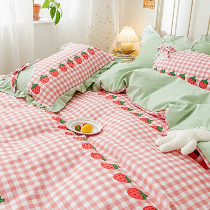 91家纺网 家纺一手货源 找家纺 靓生活 2021新款韩版磨毛四件套 草莓派对-清新粉
