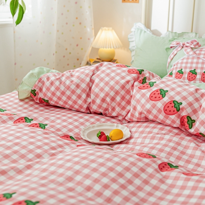 91家纺网 家纺一手货源 找家纺 靓生活 2021新款韩版磨毛四件套 草莓派对-清新粉