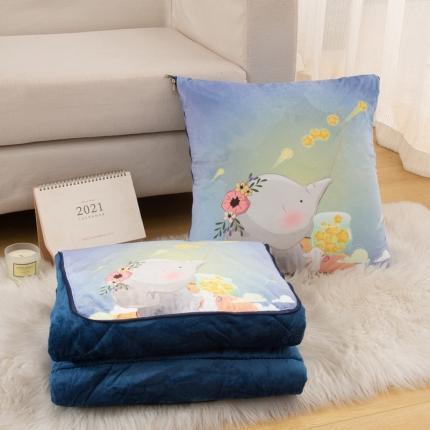 91家纺网 家纺一手货源 找家纺 博笔熊家纺 2022新款水晶绒抱枕被系列二 快乐小象
