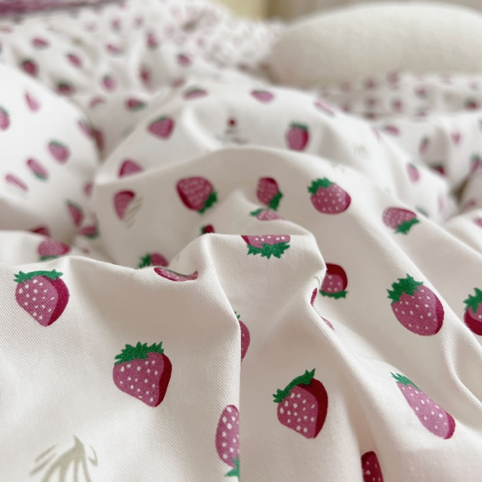 91家纺网 家纺一手货源 找家纺 星期八 2021新韩国超ins进口安抚豆豆冬被子春秋被紫草莓