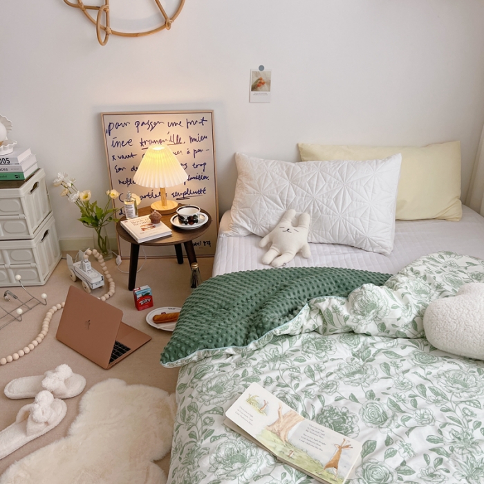 91家纺网 家纺一手货源 找家纺 星期八 2021韩国超ins进口安抚豆豆冬被子春秋被山茶花绿