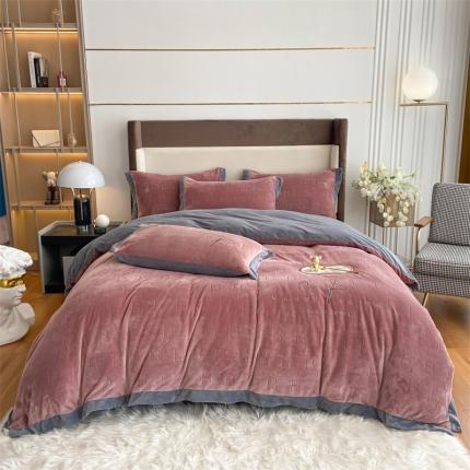 91家纺网 家纺一手货源 找家纺 慕色家纺2021新款A类速暖婴儿绒烂花刺绣四件套 迪娜-豆沙