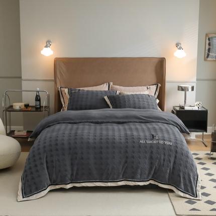 91家纺网 家纺一手货源 找家纺 （总）源启生活 2021新高克重正宗牛奶绒工艺款四件套