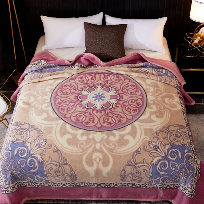 91家纺网 家纺一手货源 找家纺 凯轩毛毛毯毯子 单层全羊毛毛毯毯子.纯羊毛毛毯毯子婚庆保暖毛毯毯子大红结婚毛毛毯毯子梦幻城