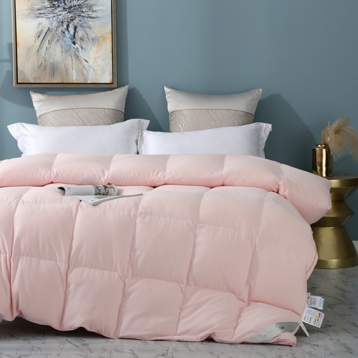 91家纺网 家纺一手货源 找家纺 总锦瑞羽绒 2024新款千鸟格80支羊绒棉鹅绒被冬被被子被芯