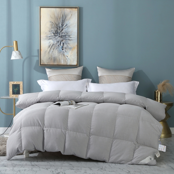 91家纺网 家纺一手货源 找家纺 锦瑞羽绒 2024新款千鸟格80支羊绒棉鹅绒被冬被被子被芯 蓝灰千鸟格