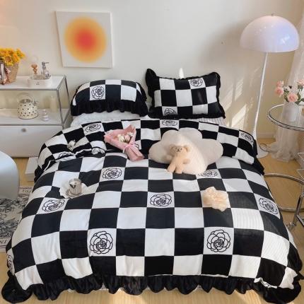 91家纺网 家纺一手货源 找家纺 顾里家纺 2021新款韩系大花边牛奶绒四件套 方块山茶花