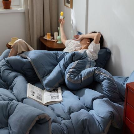 91家纺网 家纺一手货源 找家纺 （总）U被家纺 2022秋冬新款日式立体冬被（韩模图）