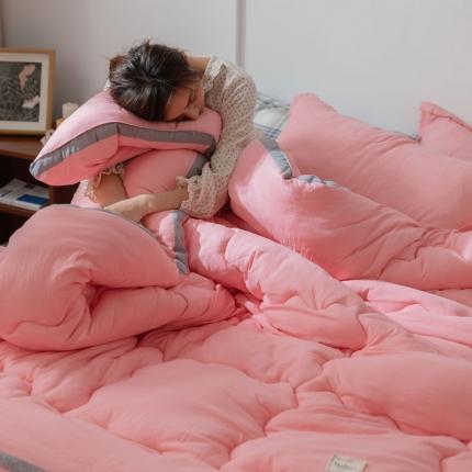 91家纺网 家纺一手货源 找家纺 （总）U被家纺 2022秋冬新款日式立体冬被（韩模图）