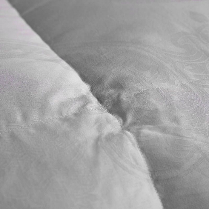 91家纺网 家纺一手货源 找家纺 锦瑞羽绒 2024新款丽莎鹅绒被80支全棉贡缎提花 灰色