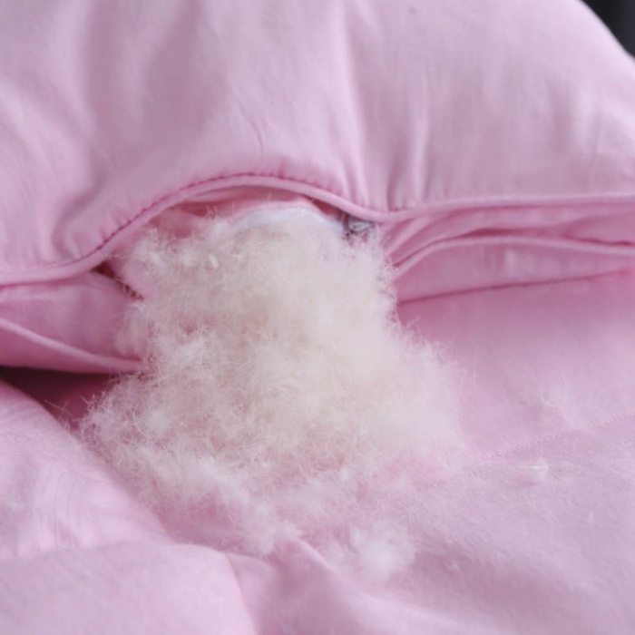 91家纺网 家纺一手货源 找家纺 锦瑞羽绒 2024新款国标95白鹅绒被-丽莎羽绒被 粉色