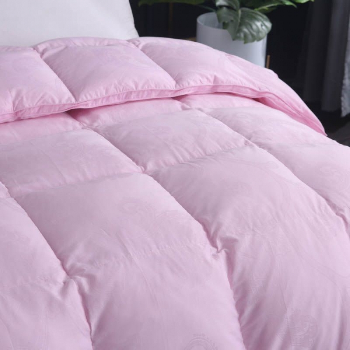 91家纺网 家纺一手货源 找家纺 锦瑞羽绒 2024新款国标95白鹅绒被-丽莎羽绒被 粉色