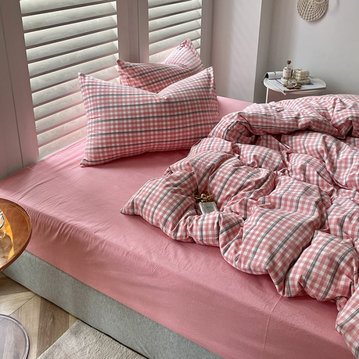 91家纺网 家纺一手货源 找家纺 柠萌家居 2021新款全棉色织水洗棉床品四件套 粉灰小格