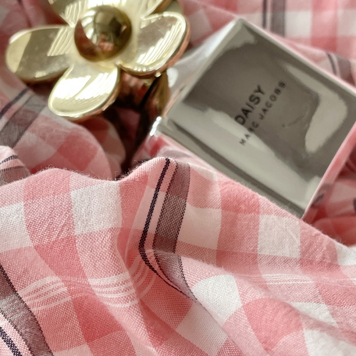 91家纺网 家纺一手货源 找家纺 柠萌家居 2021新款全棉色织水洗棉床品四件套 粉灰小格