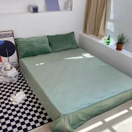 91家纺网 家纺一手货源 找家纺 梦享生活家居 2021新款天鹅绒单品床单 果绿