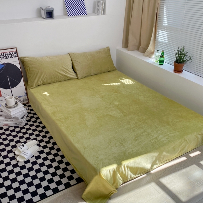 91家纺网 家纺一手货源 找家纺 梦享生活家居 2021新款天鹅绒单品床单 牛油果