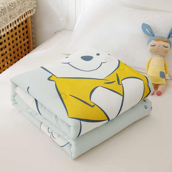 91家纺网 家纺一手货源 找家纺 小芽家居 迪士尼牛奶丝抗菌防螨被 星空维尼