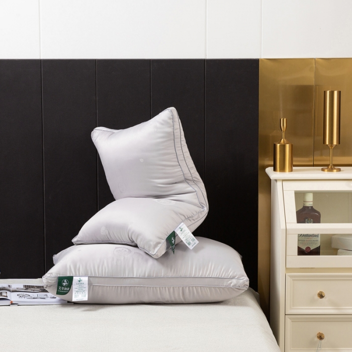 91家纺网 家纺一手货源 找家纺 其乐枕芯 2021新款贡缎提花枕 本草灰