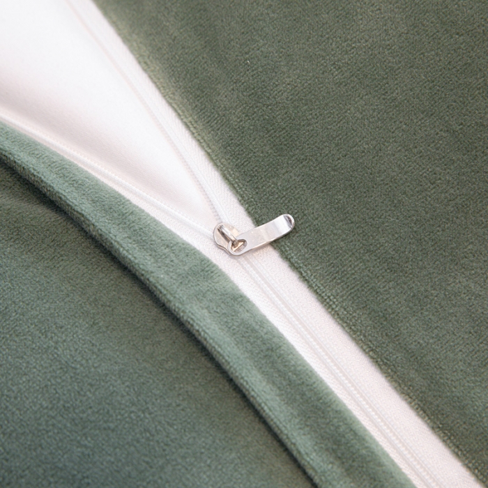 91家纺网 家纺一手货源 找家纺 2021新款高克重婴儿绒轻奢风刺绣四件套 ｖ－ｌｏｖｅ宝石绿