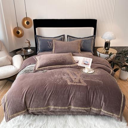 2021新款高克重婴儿绒轻奢风刺绣四件套 ｖ－ｌｏｖｅ咖啡色