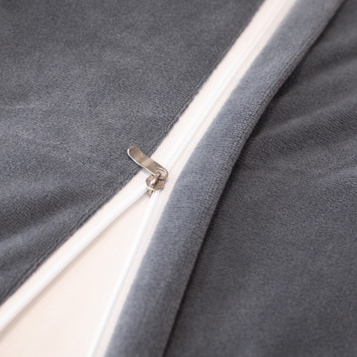 91家纺网 家纺一手货源 找家纺 2021新款高克重婴儿绒轻奢风刺绣四件套 ｖ－ｌｏｖｅ深灰色