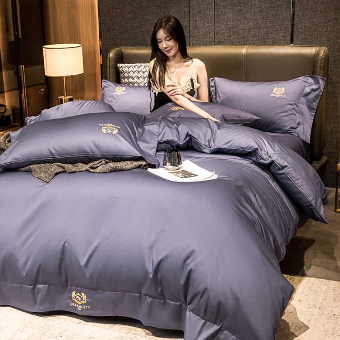 91家纺网 家纺一手货源 找家纺 蓝巢家纺2021新款60支全棉长绒棉皇家系列四件套皇家罗兰紫