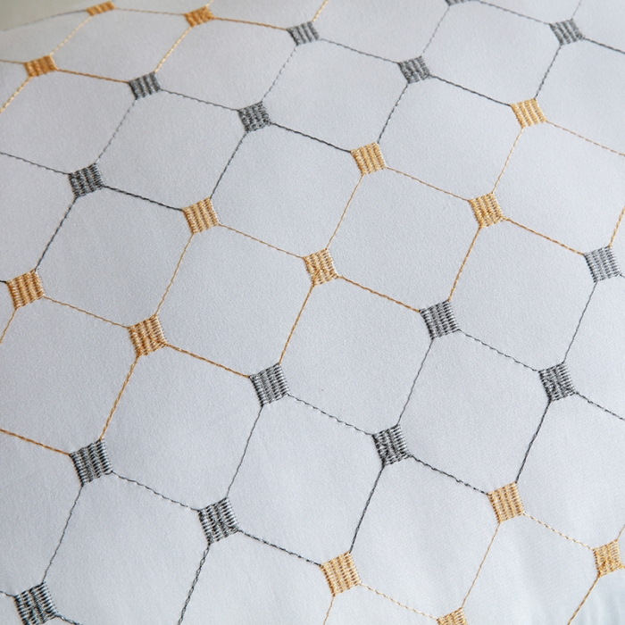 91家纺网 家纺一手货源 找家纺 新丽佳家纺 2021新款满天星羽丝绒枕头枕芯 满天星立体枕