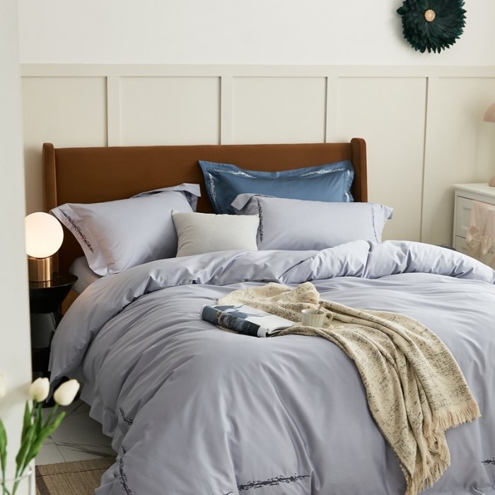 91家纺网 家纺一手货源 找家纺 涞澳家纺 2021新款50支全棉绣花四件套 品凡-沥青灰