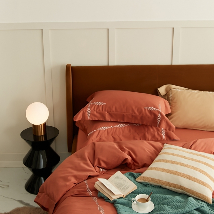 91家纺网 家纺一手货源 找家纺 涞澳家纺 2021新款50支全棉绣花四件套 似锦-橙