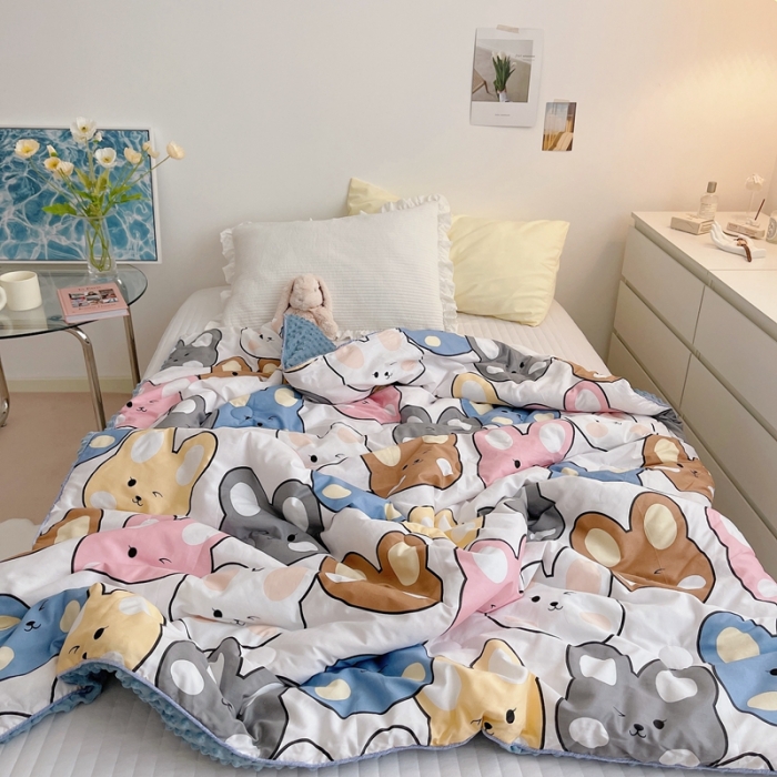 91家纺网 家纺一手货源 找家纺 星期八2021新款豆豆被冬被 兔兔