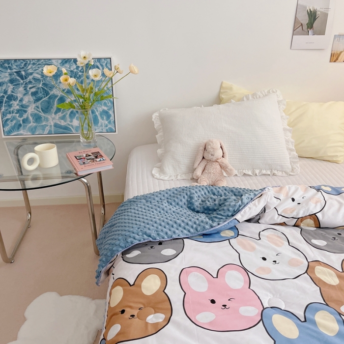 91家纺网 家纺一手货源 找家纺 星期八2021新款豆豆被冬被 兔兔