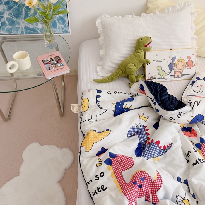 91家纺网 家纺一手货源 找家纺 星期八2021新款豆豆被冬被 小恐龙