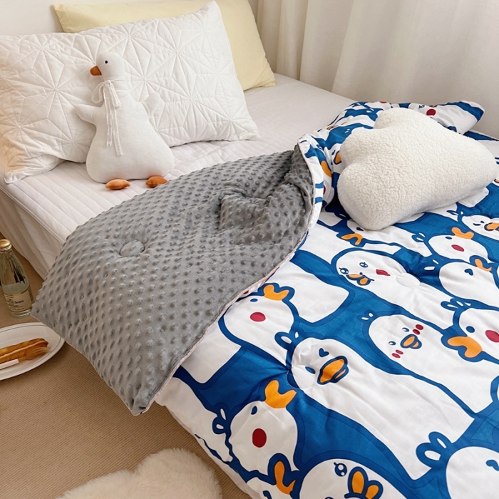 91家纺网 家纺一手货源 找家纺 星期八2021新款豆豆被冬被 小鸭子
