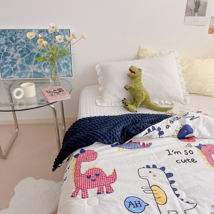 91家纺网 家纺一手货源 找家纺 星期八2021新款豆豆被冬被 小恐龙