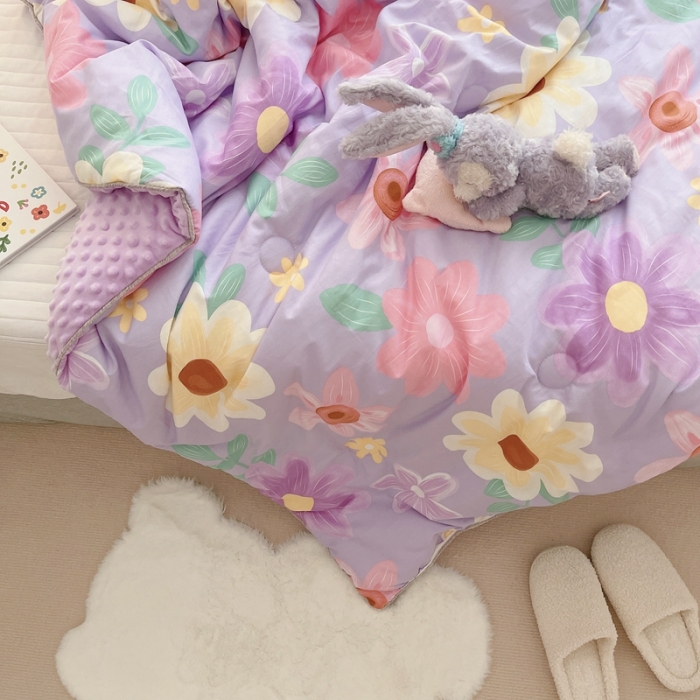 91家纺网 家纺一手货源 找家纺 星期八2021新款豆豆被冬被 紫色花