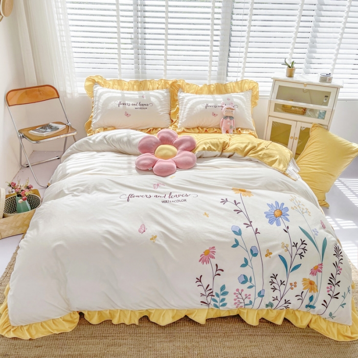 91家纺网 家纺一手货源 找家纺 卓尔居 2022新款220克婴儿绒花边款四件套 花韵