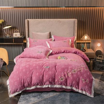 91家纺网 家纺一手货源 找家纺 （总）莎臣豹 2025新款德芙绒压花刺绣工艺款四件套-马德里